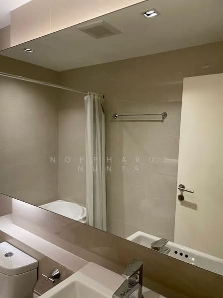 Vtara Sukhumvit 36, Bangkok, 118 Soi Saen Sabai, Phra Kanong, Khlong Toei, Bangkok, 1 Bedroom, 29 sqm, Condo For Sale, by Noppharuj Nunta, 500249399 - DDproperty.com