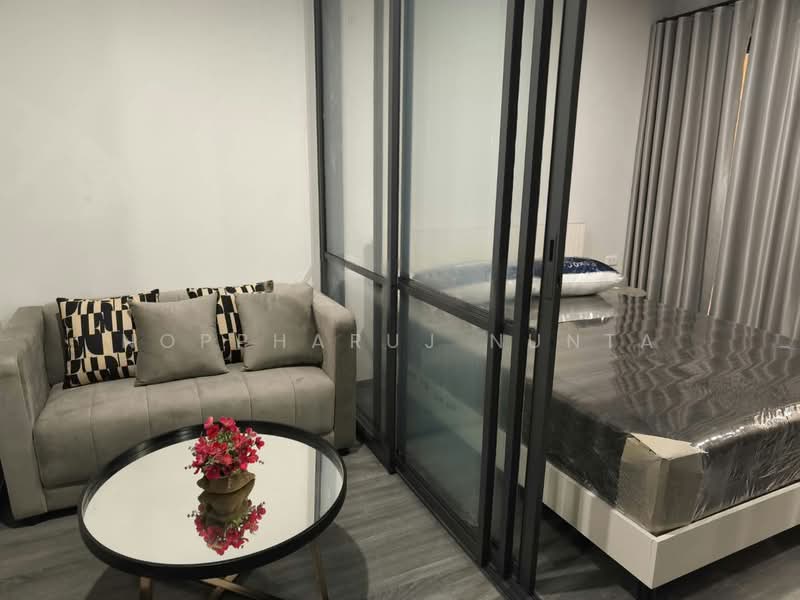 IDEO Sukhumvit Rama 4, Bangkok, Soi Sukhumvit 44, Sukhumvit Road, Phra Kanong, Khlong Toei, Bangkok, 1 Bedroom, 30 sqm, Condo For Rent, by Noppharuj Nunta, 500249414 - DDproperty.com
