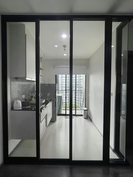 The Base Park East Sukhumvit 77 : เดอะ เบส พาร์ค อีส สุขุมวิท 77, กรุงเทพ, 99 ซอย ปรีดีพนมยงค์ 2, พระโขนงเหนือ, วัฒนา, กรุงเทพ, 30 ตร.ม., คอนโด ขาย, โดย Noppharuj Nunta, 500249424 - DDproperty.com