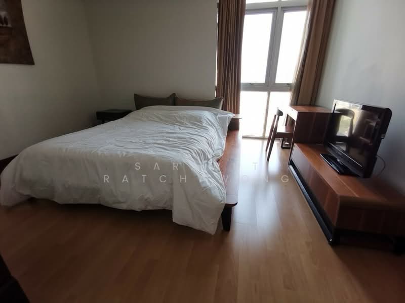 Nusasiri Grand, Bangkok, Soi Sukhumvit 42, Phra Kanong, Khlong Toei, Bangkok, 3 Bedrooms, 135 sqm, Condo For Rent, by Sarawut Ratchawong, 500249437 - DDproperty.com