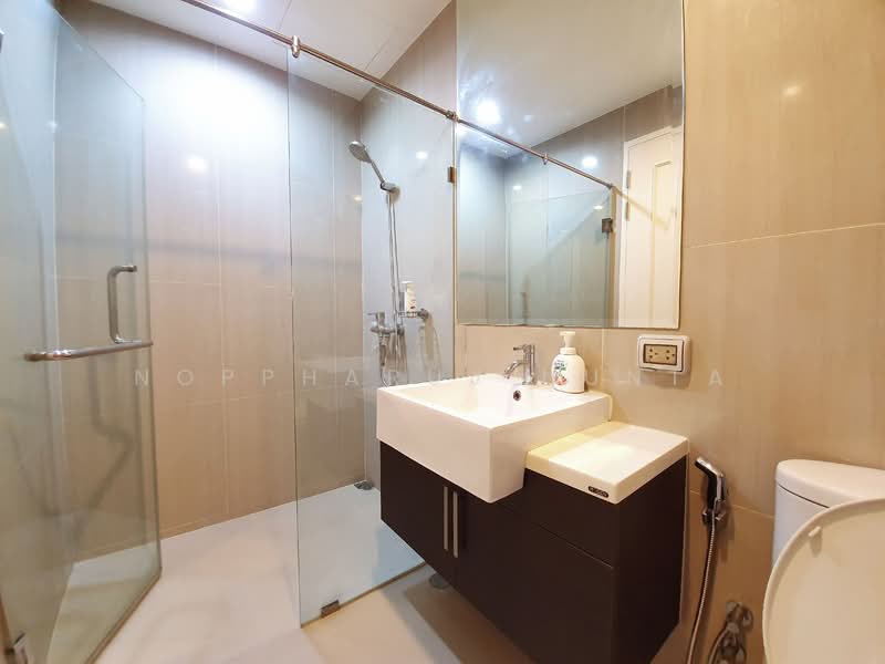 Villa Asoke, Bangkok, 1588 New Petchburi Road, Makkasan, Ratchathewi, Bangkok, 1 Bedroom, 49 sqm, Condo For Rent, by Noppharuj Nunta, 500249438 - DDproperty.com