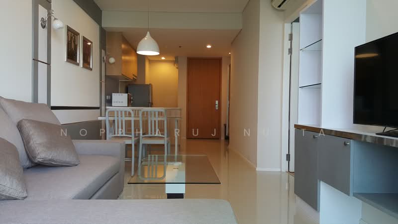 Villa Asoke, Bangkok, 1588 New Petchburi Road, Makkasan, Ratchathewi, Bangkok, 1 Bedroom, 49 sqm, Condo For Rent, by Noppharuj Nunta, 500249438 - DDproperty.com