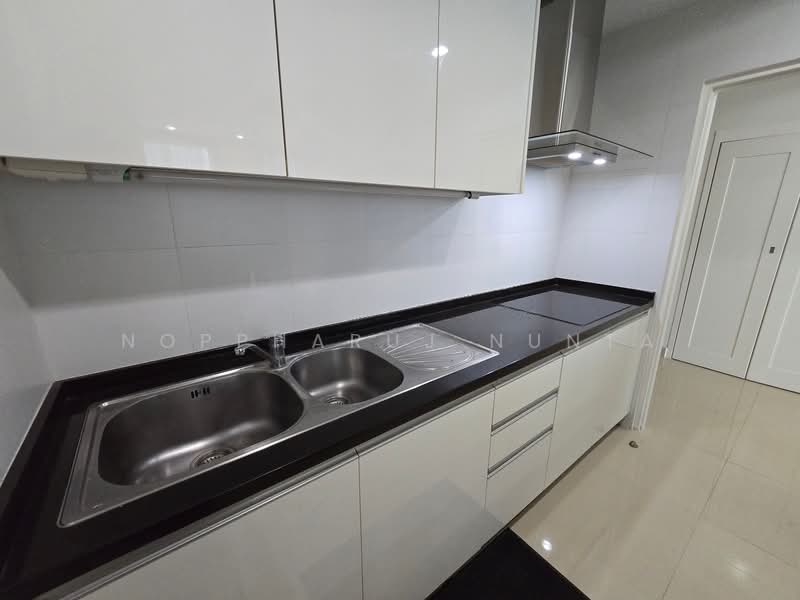 Siri Residence : สิริ เรสซิเด้นซ์, กรุงเทพ, 21 ซอยสุขุมวิท 24, คลองตัน, คลองเตย, กรุงเทพ, 101 ตร.ม., คอนโด ให้เช่า, โดย Noppharuj Nunta, 500249447 - DDproperty.com