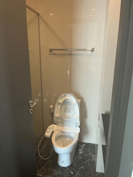 The Edge Sukhumvit 23, Bangkok, 6 Soi Sukhumvit 23, Khlongtoei Nua, Watthana, Bangkok, 2 Bedrooms, 62 sqm, Condo For Rent, by Piyawan Maiyapan, 500249467 - DDproperty.com