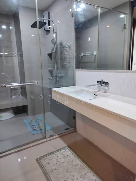 Rhythm Sukhumvit 42, Bangkok, Soi Sukhumvit 42, Sukhumvit Road, Phra Kanong, Khlong Toei, Bangkok, 1 Bedroom, 48 sqm, Condo For Rent, by Noppharuj Nunta, 500249497 - DDproperty.com
