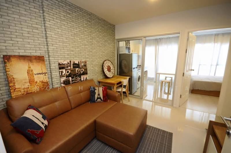 Aspire Rama 9, Bangkok, Soi Rama 9, Rama 9 Road, Huai Khwang, Huai Khwang, Bangkok, 1 Bedroom, 32 sqm, Condo For Sale, by Noppharuj Nunta, 500249522 - DDproperty.com