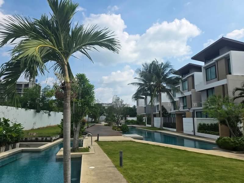 Nirvana Beyond @ Beach pattaya, Chon Buri (Pattaya), Bang Lamung, Bang Lamung (Pattaya), Chon Buri (Pattaya), 3 Bedrooms, 348 sqm, Townhouse For Sale, by Ratchanon Promin, 500249530 - DDproperty.com