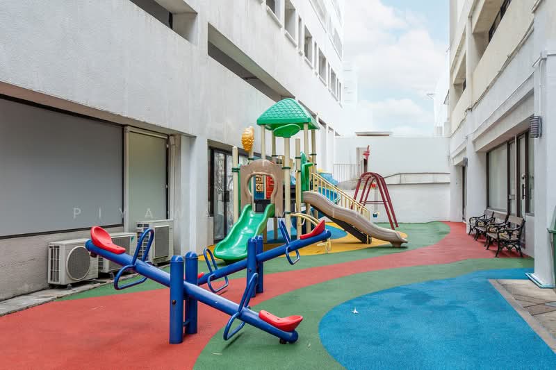 Supalai Place Sukhumvit 39 : ศุภาลัย เพลส สุขุมวิท 39, กรุงเทพ, 175-179 ซอยสุขุมวิท 39 ถนนสุขุมวิท แขวงคลองตันเหนือ เขตวัฒนา กรุงเทพมหานคร, คลองตันเหนือ, วัฒนา, กรุงเทพ, 338 ตร.ม., คอนโด ขาย, โดย Piyawan Maiyapan, 500249539 - DDproperty.com