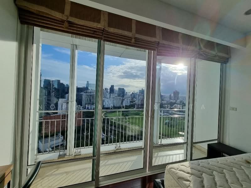 Baan Rajprasong, Bangkok, 3 Rajdamri Road, Lumphini, Pathum Wan, Bangkok, 2 Bedrooms, 126 sqm, Condo For Rent, by Noppharuj Nunta, 500249541 - DDproperty.com