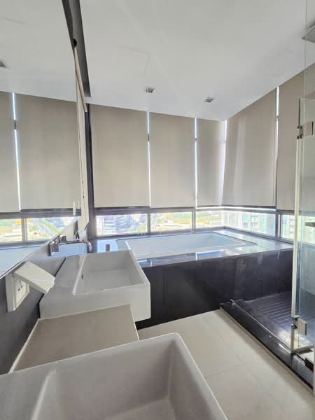 Ivy Ampio, Bangkok, 48 Ratchadaphisek Road, Huai Khwang, Huai Khwang, Bangkok, 2 Bedrooms, 82 sqm, Condo For Rent, by Nami E., 500249565 - DDproperty.com