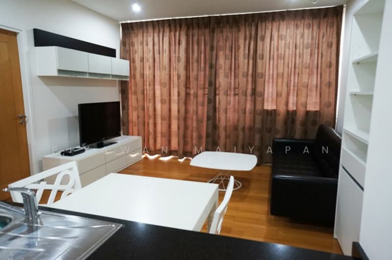 Wind Sukhumvit 23, Bangkok, 136 Soi Sukhumvit 23, Sukhumvit Road, Khlongtoei Nua, Watthana, Bangkok, 1 Bedroom, 54 sqm, Condo For Rent, by Piyawan Maiyapan, 500249572 - DDproperty.com