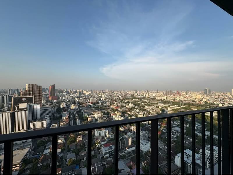 Noble Around Ari, Bangkok, 312 Phahon Yothin Rd, Samsen Nai, Phaya Thai, Bangkok, 1 Bedroom, 35 sqm, Condo For Rent, by Nanyapak Khongkiattipan, 500249580 - DDproperty.com