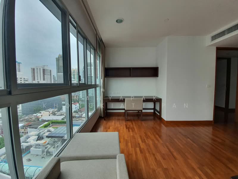 Chodtayakorn, Bangkok, Soi Sukhumvit 23, Khlongtoei Nua, Watthana, Bangkok, 4 Bedrooms, 270 sqm, Apartment For Rent, by Nanyapak Khongkiattipan, 500249585 - DDproperty.com