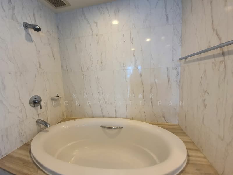 Chodtayakorn, Bangkok, Soi Sukhumvit 23, Khlongtoei Nua, Watthana, Bangkok, 4 Bedrooms, 270 sqm, Apartment For Rent, by Nanyapak Khongkiattipan, 500249585 - DDproperty.com