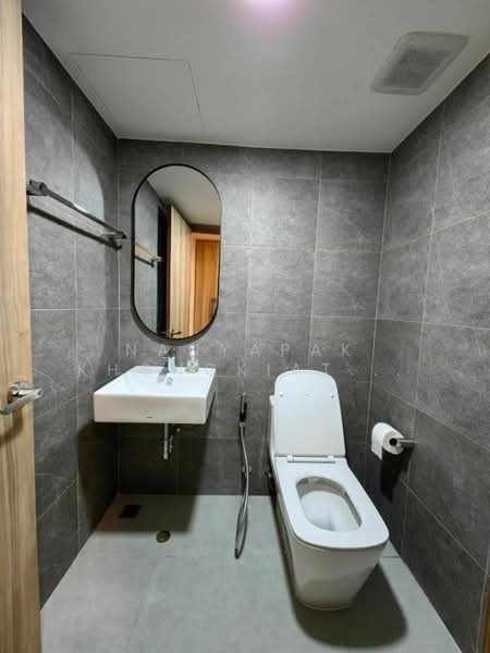 Somkid Gardens, Bangkok, Ploenchit, Lumphini, Pathum Wan, Bangkok, 3 Bedrooms, 300 sqm, Condo For Rent, by Nanyapak Khongkiattipan, 500249596 - DDproperty.com