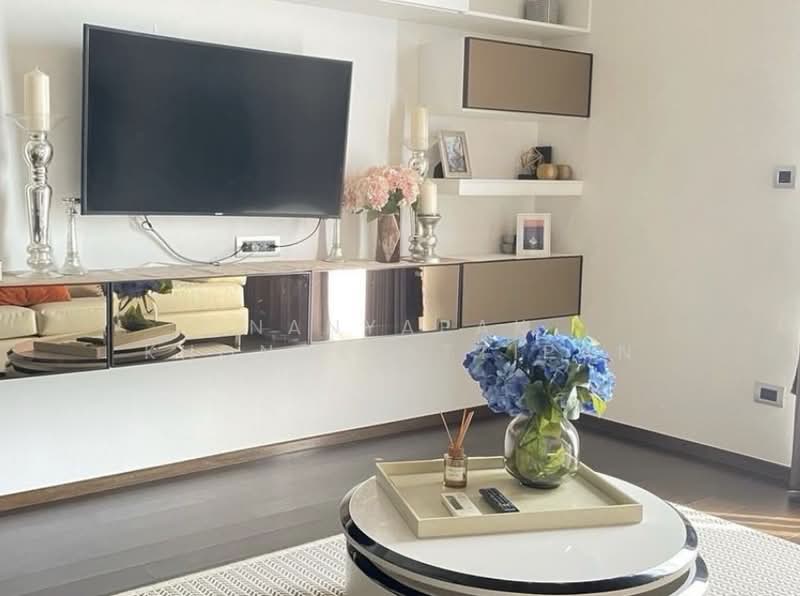 The XXXIX By Sansiri, Bangkok, 300 Soi Sukhumvit 39, Khlong Tan Nua, Watthana, Bangkok, 2 Bedrooms, 107 sqm, Condo For Rent, by Nanyapak Khongkiattipan, 500249599 - DDproperty.com