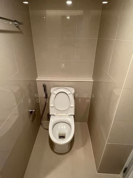 Focus Ploenchit, Bangkok, Soi Sukhumvit 2, Khlong Toei, Khlong Toei, Bangkok, 1 Bedroom, 48 sqm, Condo For Rent, by Nattapol Jedsadathitikul, 500249633 - DDproperty.com