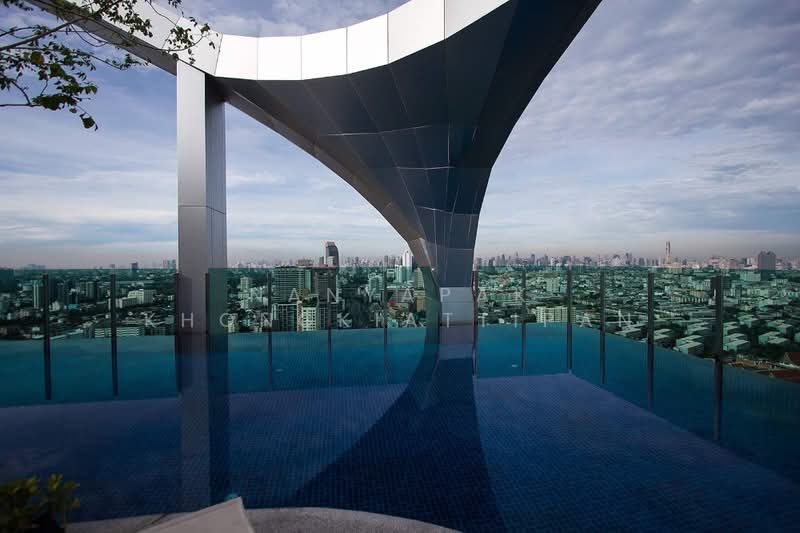 Life Ratchadapisek, Bangkok, 279 Ratchadapisaek Road, Huai Khwang, Huai Khwang, Bangkok, 2 Bedrooms, 47 sqm, Condo For Rent, by Nanyapak Khongkiattipan, 500249646 - DDproperty.com