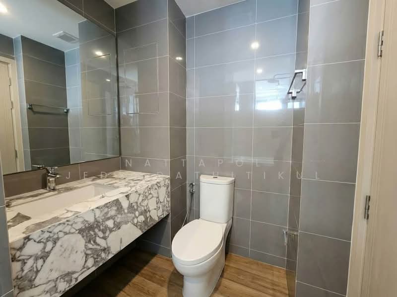 Q Chidlom-Phetchaburi, Bangkok, 1088 Phetchaburi Road, Makkasan, Ratchathewi, Bangkok, 2 Bedrooms, 64 sqm, Condo For Sale, by Nattapol Jedsadathitikul, 500249652 - DDproperty.com