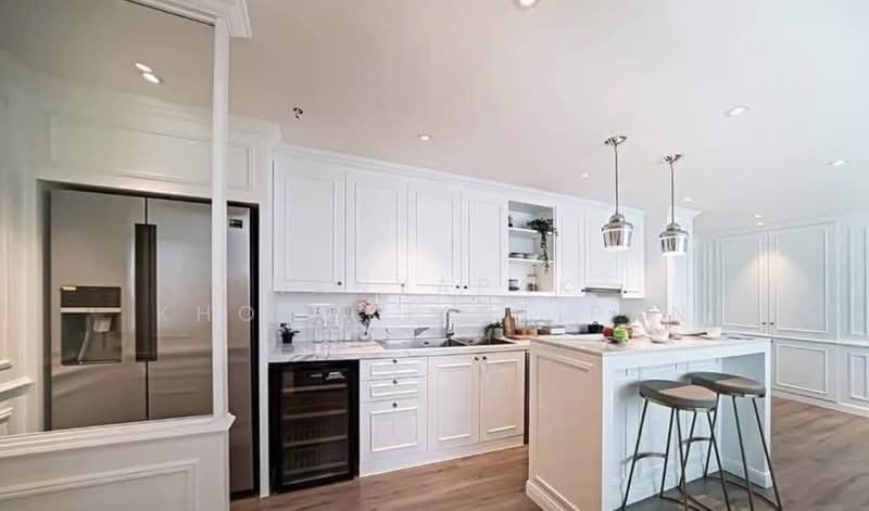 C Ekkamai, Bangkok, 888 Soi Sukhumvit 63, Sukhumvit Road, Khlong Tan Nua, Watthana, Bangkok, 2 Bedrooms, 86 sqm, Condo For Sale, by Nanyapak Khongkiattipan, 500249660 - DDproperty.com