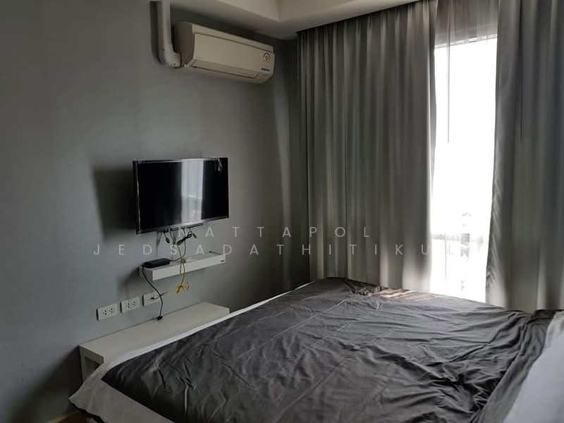 Thru Thonglor, Bangkok, Petchaburi Road, Bang Kapi, Huai Khwang, Bangkok, 1 Bedroom, 36 sqm, Condo For Rent, by Nattapol Jedsadathitikul, 500249682 - DDproperty.com