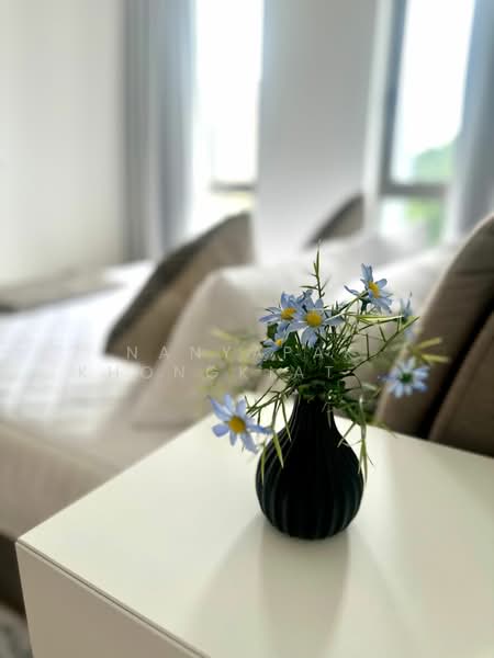 Holme Ekkamai 22, Bangkok, 68 100 Nuan Noi Alley, Khlong Tan Nua, Watthana, Bangkok, 2 Bedrooms, 79 sqm, Condo For Rent, by Nanyapak Khongkiattipan, 500249688 - DDproperty.com