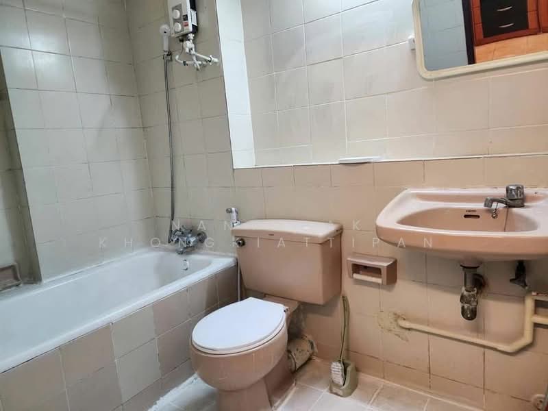 Thonglor Tower, Bangkok, Soi Thonglor, Sukhumvit 55 Road, Khlongtoei Nua, Watthana, Bangkok, 1 Bedroom, 50 sqm, Condo For Sale, by Nanyapak Khongkiattipan, 500249731 - DDproperty.com