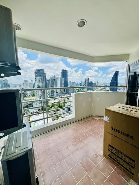The Waterford Diamond Tower Sukhumvit, Bangkok, 758/18 Soi Sukhumvit 30/1, Sukhumvit Road, Khlong Toei, Khlong Toei, Bangkok, 2 Bedrooms, 70 sqm, Condo For Rent, by Nanyapak Khongkiattipan, 500249750 - DDproperty.com