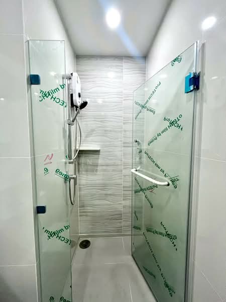 Life Rama 4-Asoke, Bangkok, Rama 4 Road, Khlong Toei, Khlong Toei, Bangkok, 1 Bedroom, 35 sqm, Condo For Rent, by Nanyapak Khongkiattipan, 500249751 - DDproperty.com