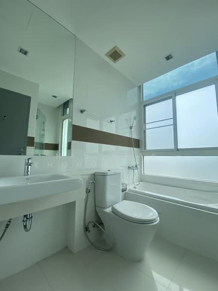 IDEO Verve Sukhumvit, Bangkok, 2077 Sukhumvit Road, Phra Kanong Nua, Watthana, Bangkok, 2 Bedrooms, 58 sqm, Condo For Rent, by Nanyapak Khongkiattipan, 500249752 - DDproperty.com