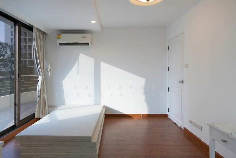 Supalai Place Sukhumvit 39 : ศุภาลัย เพลส สุขุมวิท 39, กรุงเทพ, 175-179 ซอยสุขุมวิท 39 ถนนสุขุมวิท แขวงคลองตันเหนือ เขตวัฒนา กรุงเทพมหานคร, คลองตันเหนือ, วัฒนา, กรุงเทพ, 356 ตร.ม., คอนโด ขาย, โดย Nanyapak Khongkiattipan, 500249773 - DDproperty.com