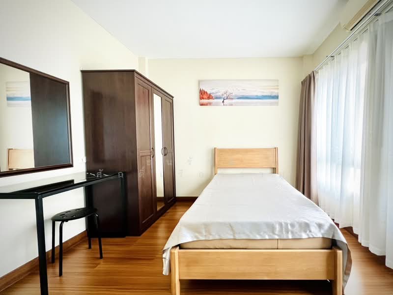 Baan Klang Muang Urbanion Srinakarin, Bangkok, Soi Srinakarin 46, Nong Bon, Prawet, Bangkok, 3 Bedrooms, 170 sqm, Townhouse For Rent, by Thanarat Sakruangngam, 500249778 - DDproperty.com