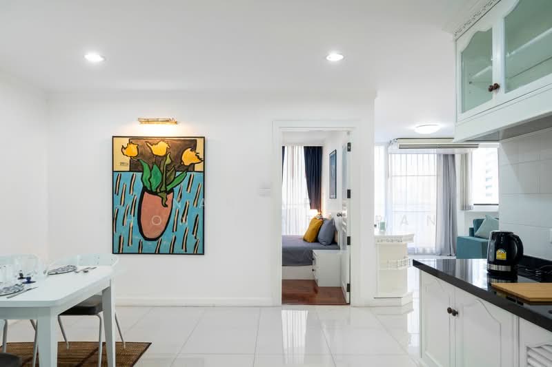 Supalai Place Sukhumvit 39, Bangkok, 175-179 Soi Sukhumvit 39 Sukhumvit Road, Khlong Tan Nua, Watthana, Bangkok, 2 Bedrooms, 138 sqm, Condo For Rent, by Nanyapak Khongkiattipan, 500249783 - DDproperty.com