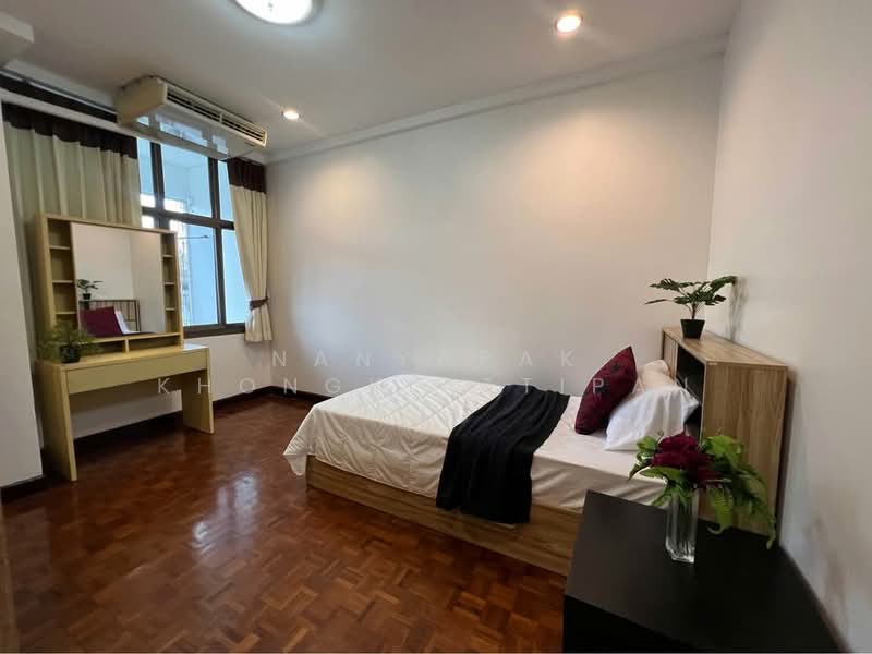 Swasdi Mansion, Bangkok, 273 Soi Sukhumvit 31, Khlong Tan Nua, Watthana, Bangkok, 3 Bedrooms, 194 sqm, Apartment For Rent, by Nanyapak Khongkiattipan, 500249790 - DDproperty.com