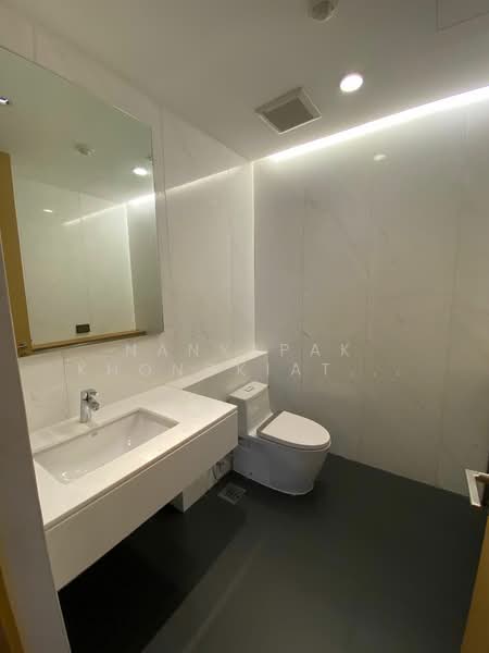 Vana Residence Sukhumvit 26 : วนา เรสซิเดนซ์ สุขุมวิท 26, กรุงเทพ, 38 ซอย อรรถกวี 1 ถนนสุขุมวิท 26, คลองตัน, คลองเตย, กรุงเทพ, 376 ตร.ม., อพาร์ทเมนท์ ให้เช่า, โดย Nanyapak Khongkiattipan, 500249848 - DDproperty.com