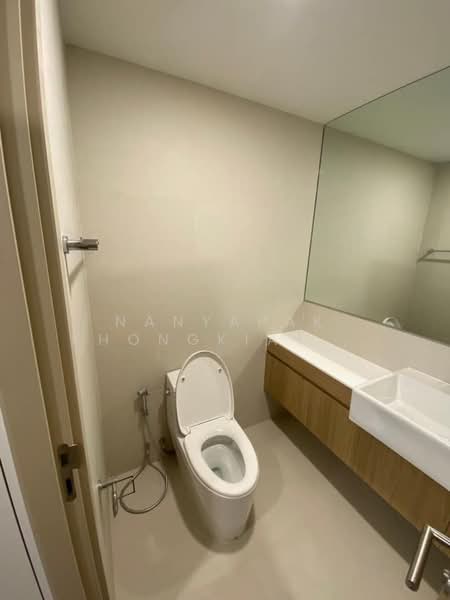 Noble Ambience Sukhumvit 42, Bangkok, 55 Suk Chai Alley, Khong Tan, Khlong Toei, Bangkok, 1 Bedroom, 38 sqm, Condo For Rent, by Nanyapak Khongkiattipan, 500249858 - DDproperty.com