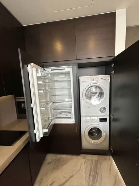 Saladaeng One, Bangkok, Sala Daeng 1 Alley, Silom, Bang Rak, Bangkok, 1 Bedroom, 57 sqm, Condo For Sale, by Nanyapak Khongkiattipan, 500249886 - DDproperty.com