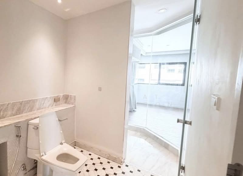 Sathorn Gardens, Bangkok, 39 South Sathorn Road, Thung Maha Mek, Sathon, Bangkok, 1 Bedroom, 94 sqm, Condo For Sale, by Teerapat Utha-aroon, 500249905 - DDproperty.com