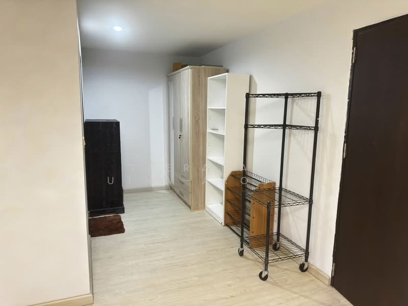 Le Cosi Ekamai 28, Bangkok, Sukhumvit, Khlong Tan Nua, Watthana, Bangkok, 3 Bedrooms, 144 sqm, Condo For Rent, by Teerapat Utha-aroon, 500249912 - DDproperty.com