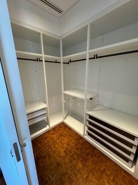 The Ritz-Carlton Residences, Bangkok, 114 Narathiwat Ratchanakarin Road, Silom, Bang Rak, Bangkok, 2 Bedrooms, 203 sqm, Condo For Sale, by Teerapat Utha-aroon, 500249925 - DDproperty.com