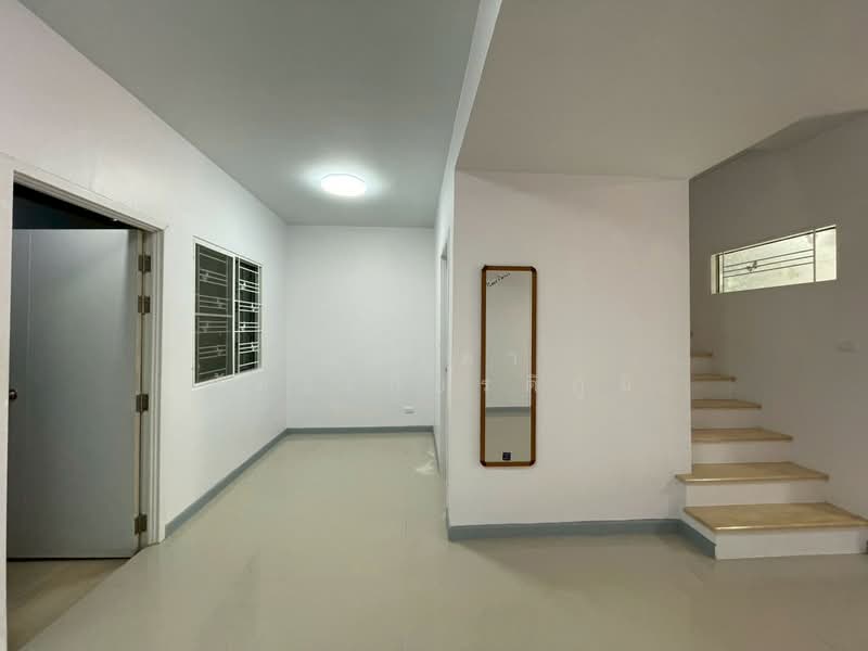 Pruksa Ville 48 Laksi-Donmuang, Bangkok, Wat Weluwanaram Road, Si Khan, Don Mueang, Bangkok, 3 Bedrooms, 120 sqm, Townhouse For Rent, by ปภาดา อัครเกียรติภูมิ, 500249941 - DDproperty.com