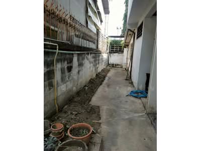 ขาย - ลาดยาว, กรุงเทพ