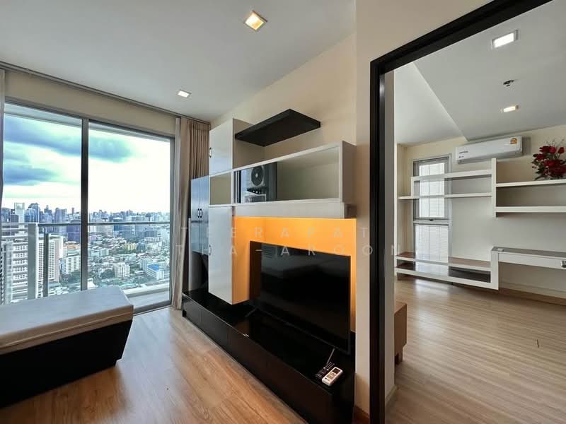 Sky Walk Residences : สกาย วอล์ค เรสซิเดนซ์, กรุงเทพ, 1599 ถนนสุขุมวิท, พระโขนงเหนือ, วัฒนา, กรุงเทพ, 60 ตร.ม., คอนโด ให้เช่า, โดย Teerapat Utha-aroon, 500249973 - DDproperty.com