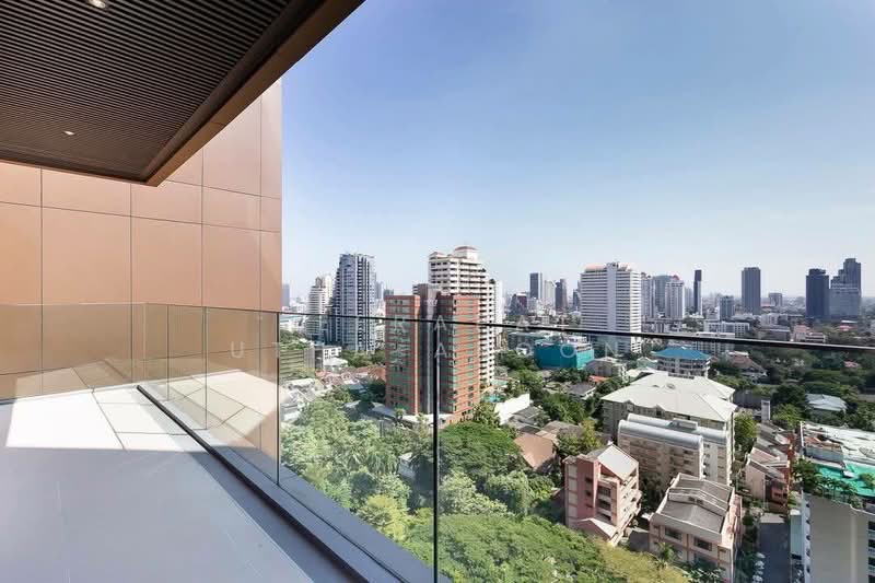 Vittorio 39, Bangkok, 8 Sukhumvit, Khlong Tan Nua, Watthana, Bangkok, 2 Bedrooms, 137 sqm, Condo For Rent, by Teerapat Utha-aroon, 500249977 - DDproperty.com