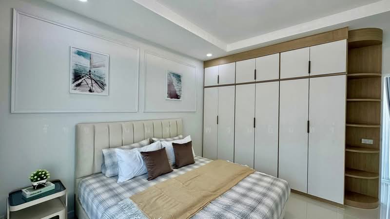 หมู่บ้านอินเพลส, Chon Buri (Pattaya), Ta Khian Tia, Bang Lamung (Pattaya), Chon Buri (Pattaya), 3 Bedrooms, 240 sqm, Villa For Sale, by Ratchanon Promin, 500249997 - DDproperty.com