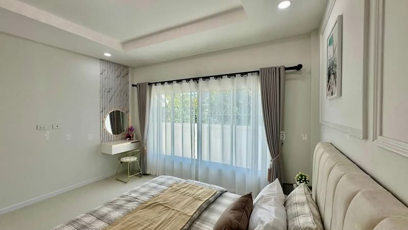 หมู่บ้านอินเพลส, Chon Buri (Pattaya), Ta Khian Tia, Bang Lamung (Pattaya), Chon Buri (Pattaya), 3 Bedrooms, 240 sqm, Villa For Sale, by Ratchanon Promin, 500249997 - DDproperty.com