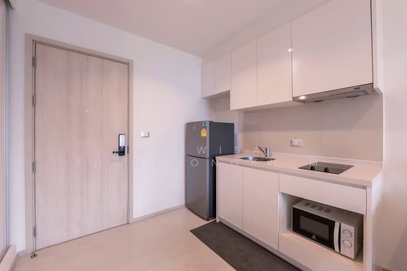 Rhythm Sukhumvit 42, Bangkok, Soi Sukhumvit 42, Sukhumvit Road, Phra Kanong, Khlong Toei, Bangkok, 1 Bedroom, 35 sqm, Condo For Rent, by Wanwisa Khanthongkham, 500250028 - DDproperty.com