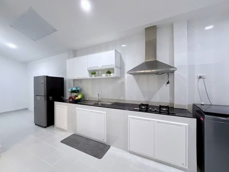 หมู่บ้าน โชคชัย8, Chon Buri (Pattaya), Nong Pru, Bang Lamung (Pattaya), Chon Buri (Pattaya), 2 Bedrooms, 160 sqm, Single Detached House For Sale, by Ratchanon Promin, 500250040 - DDproperty.com