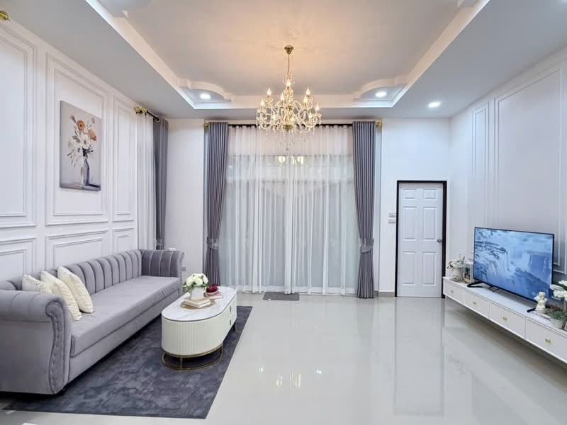 หมู่บ้าน โชคชัย8, Chon Buri (Pattaya), Nong Pru, Bang Lamung (Pattaya), Chon Buri (Pattaya), 2 Bedrooms, 160 sqm, Single Detached House For Sale, by Ratchanon Promin, 500250040 - DDproperty.com