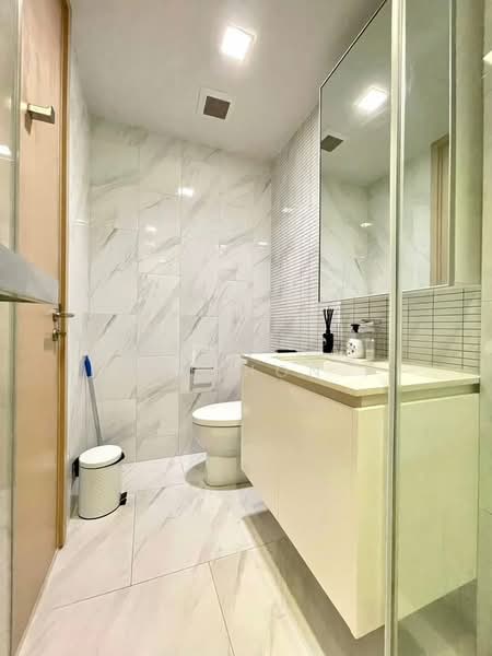 Hyde Sukhumvit 11, Bangkok, 11 Soi Sukhumvit 11, Khlongtoei Nua, Watthana, Bangkok, 2 Bedrooms, 59 sqm, Condo For Sale, by Wanwisa Khanthongkham, 500250054 - DDproperty.com